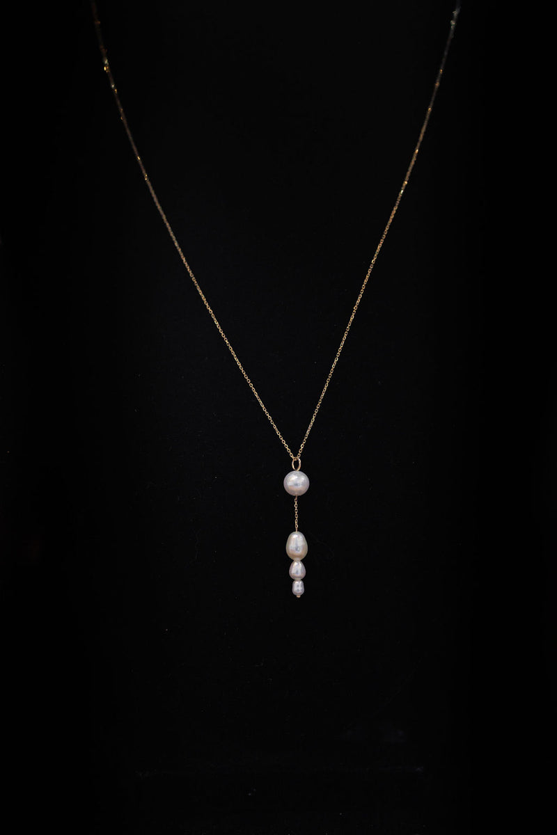 Petite Palazzo Pearl Necklace